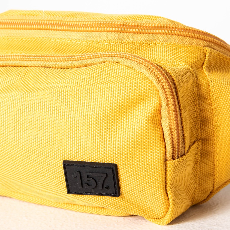 Midjeväska "Sling Bag" Midjeväska "Sling Bag"